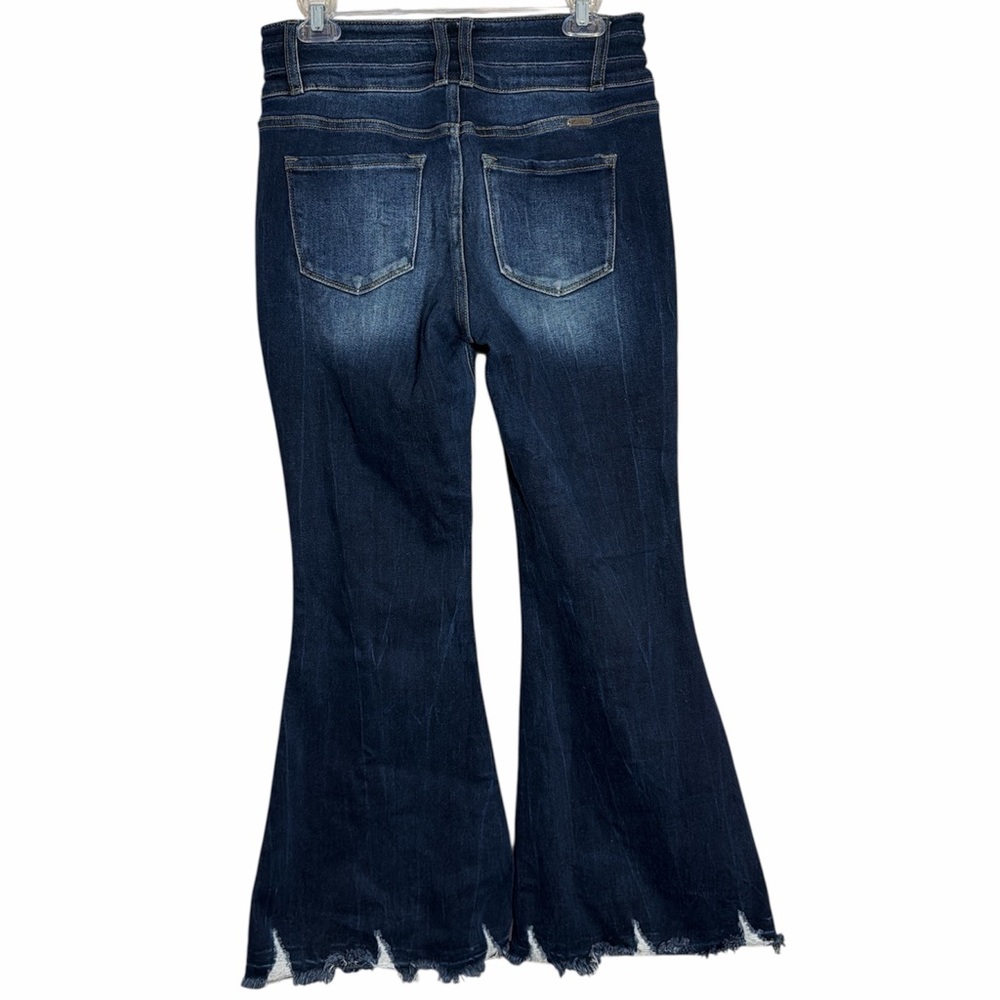 KanCan Signature Kurvy Ultra High Rise‎ Super Flare Dark Wash Jeans Size 28 - Picture 2 of 4